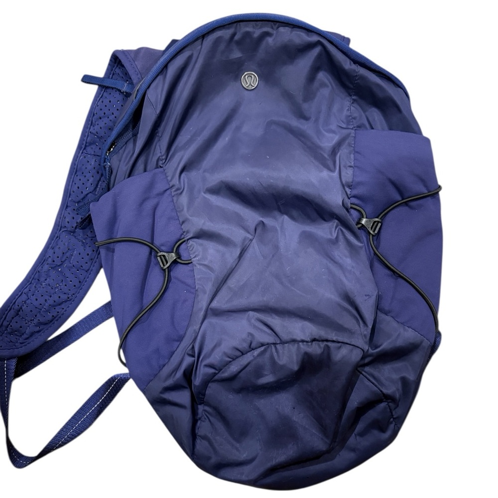 Lululemon Run All Day Backpack II 13L in Gatsby Blue - Picture 5 of 10